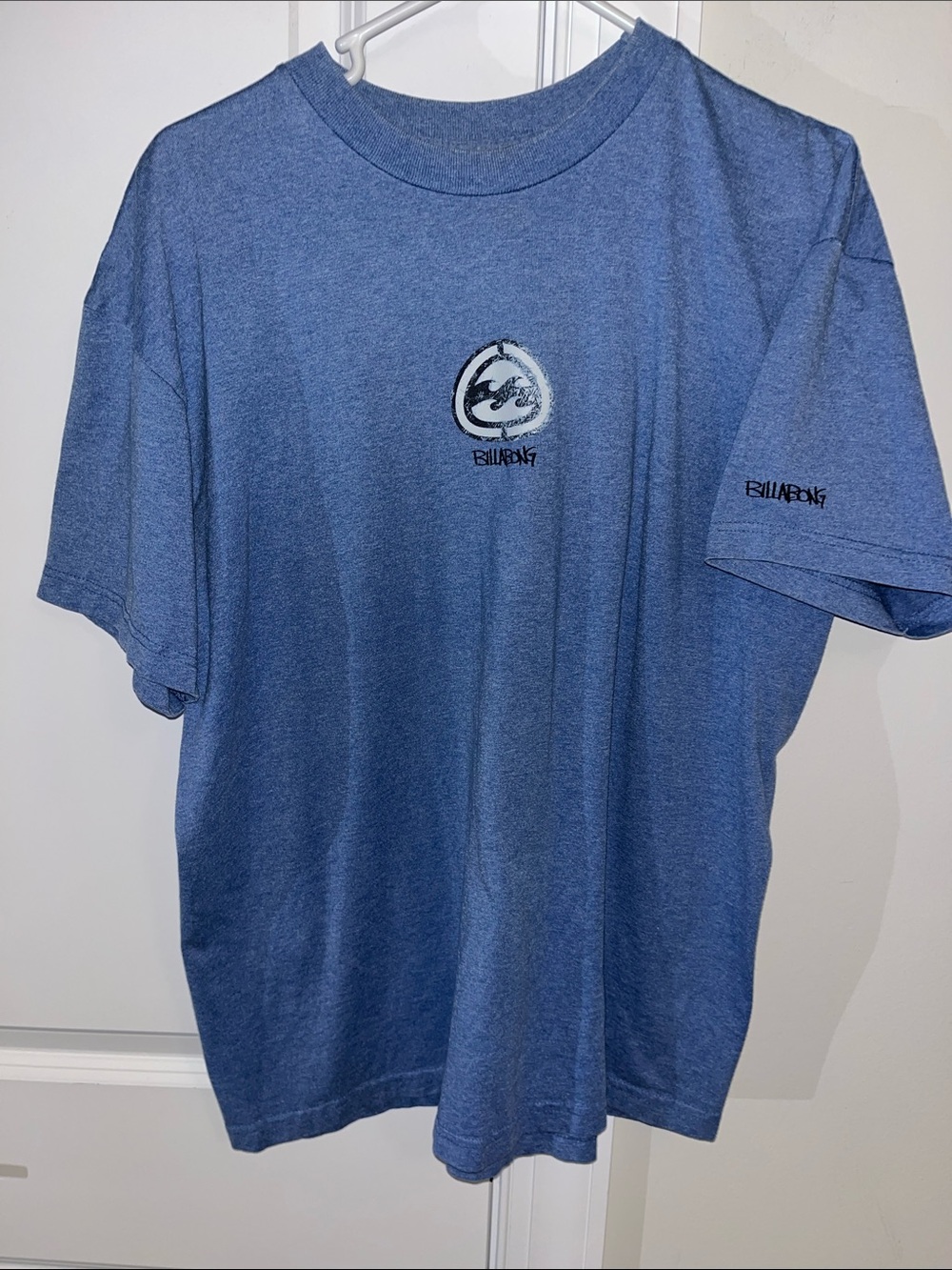 Made in USA Retro Blue Wave Billabong Surfer surf beach Tee T shirt L wow!